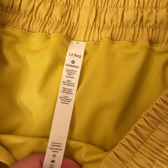 Sold-Lululemon hotty hot shorts- Soleil - Picture 3 of 6